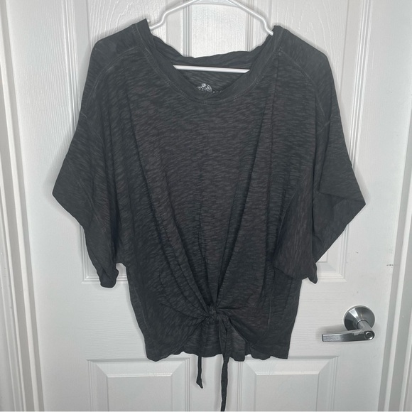 Pilcro Tops - Pilcro Shelley Washed Oversized Slub Tie Front Top in Black/Gray Oversized M